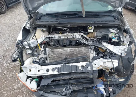 2016 Ford Escape S z USA, uszkodzony, nr VIN 1FMCU0F75GUB80550